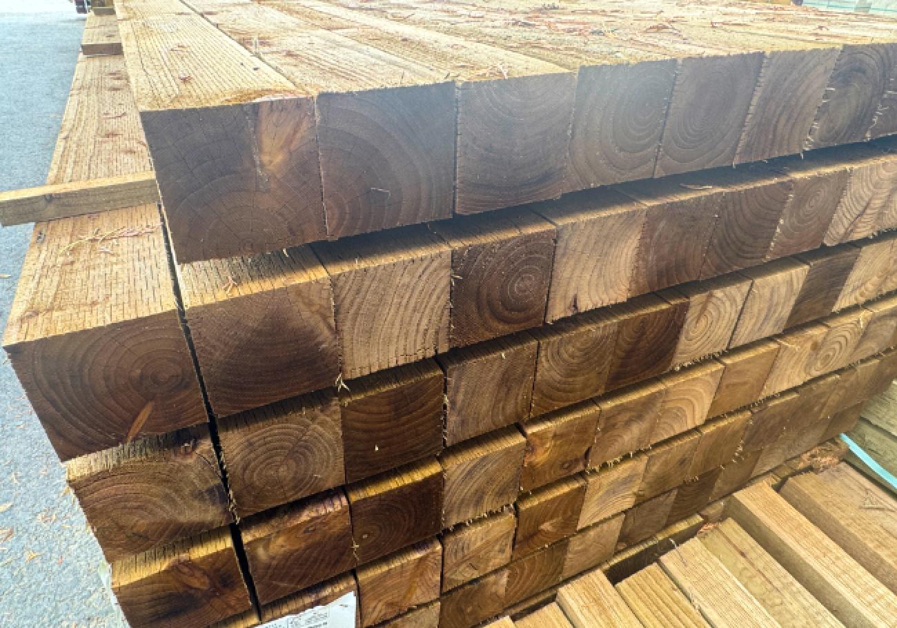 100mm Fence Posts