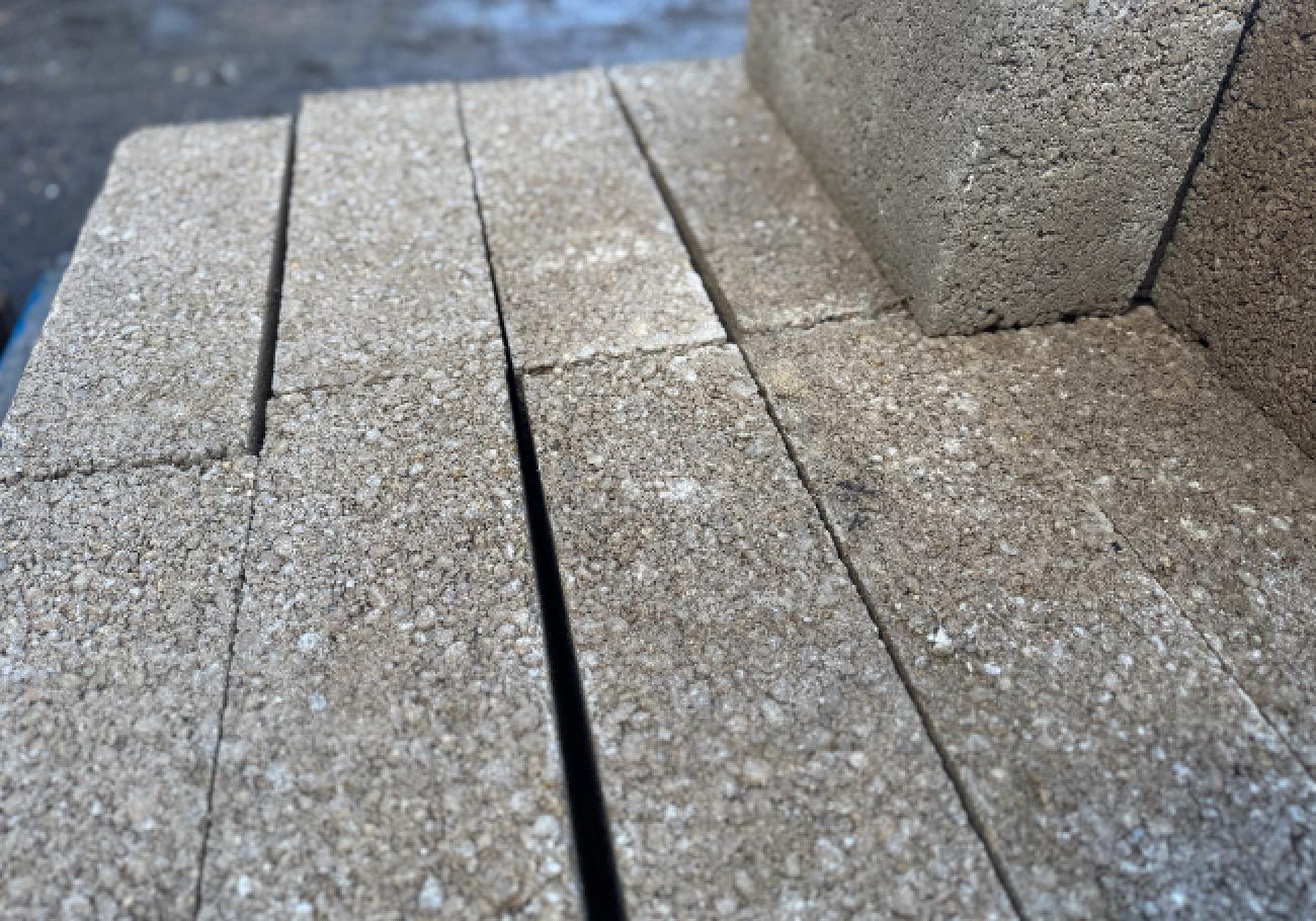 140mm Solid Concrete Blocks