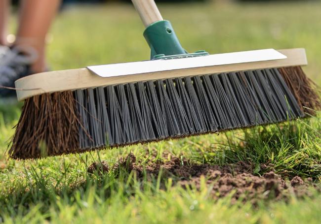 Westland Lawn Seeding Soil 30 Litre Bag