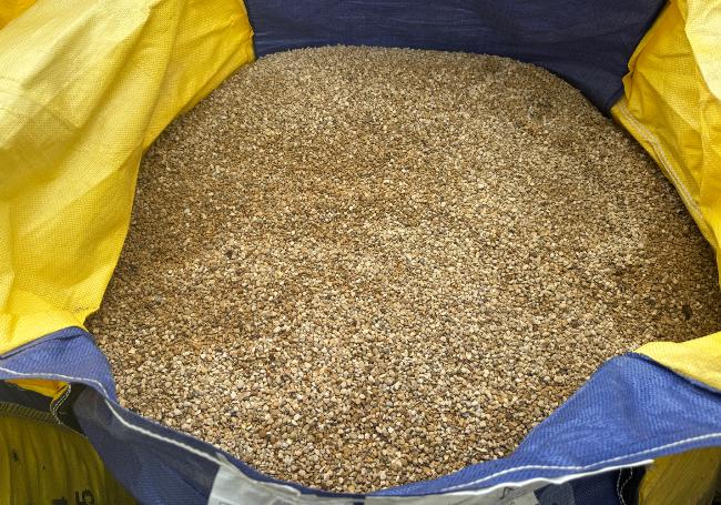 6mm / 10mm Pea Shingle