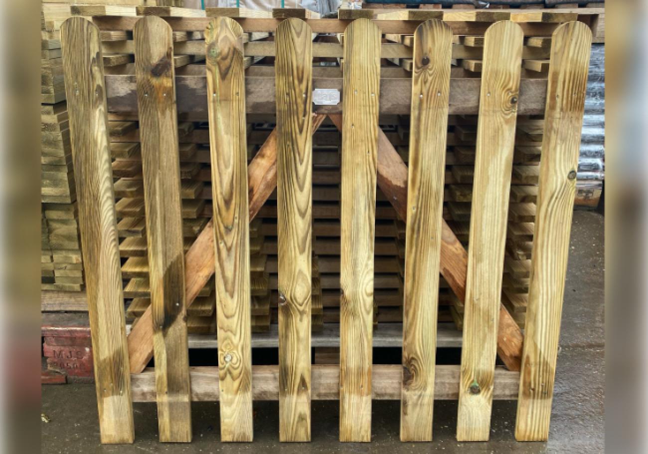 Tafs Picket Gate