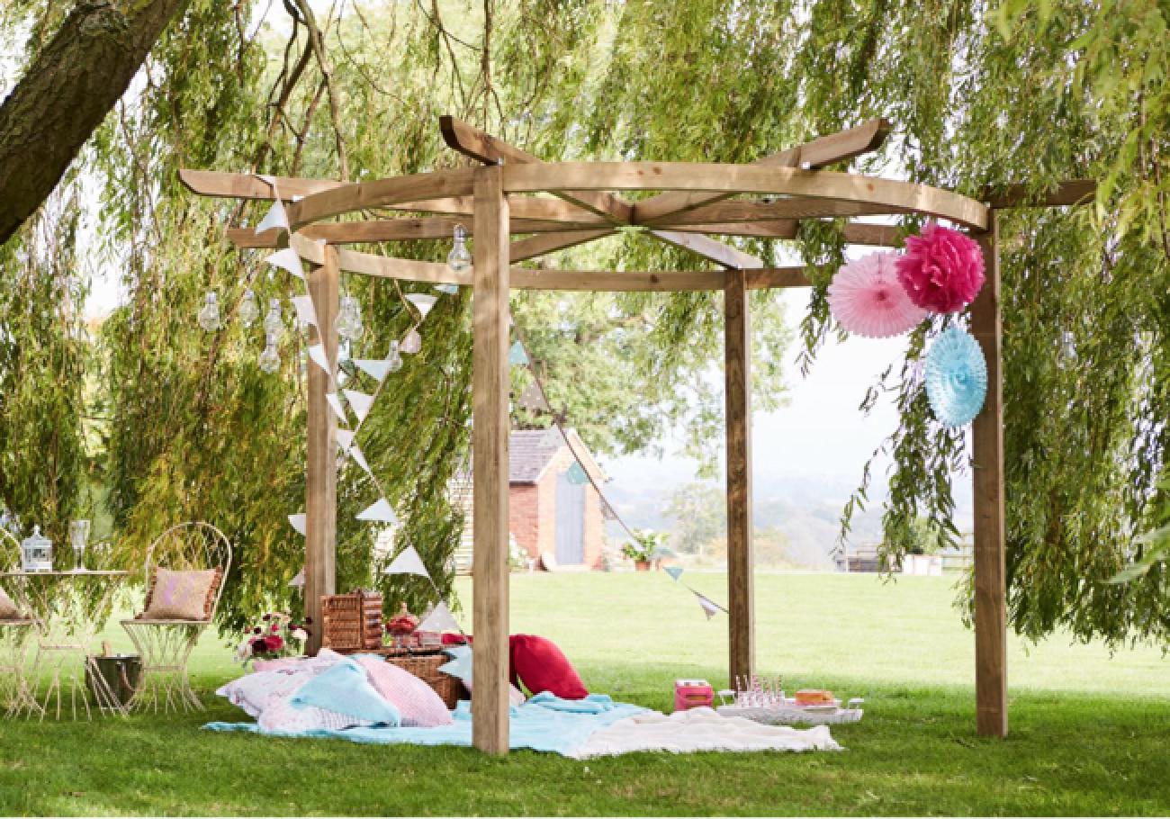 Grange Carousel Pergola Grange Carousel Pergola