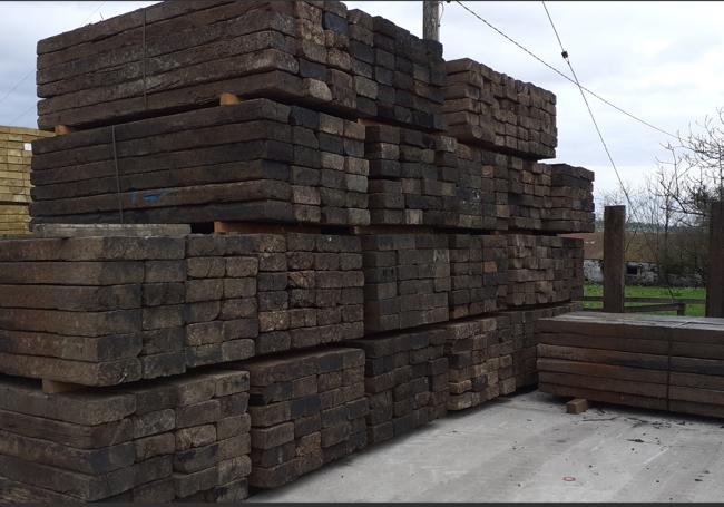 Reclaimed Railway Sleepers 2600x250x150mm