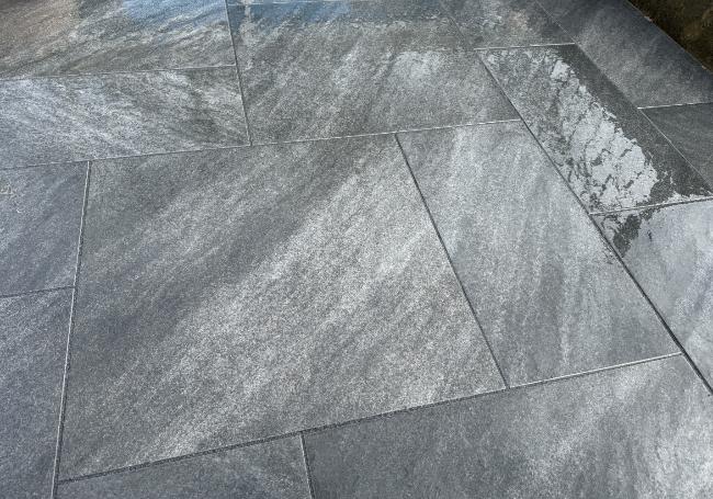 Bradstone Mode Profiled Graphite Porcelain 18.36m² Paving Pack