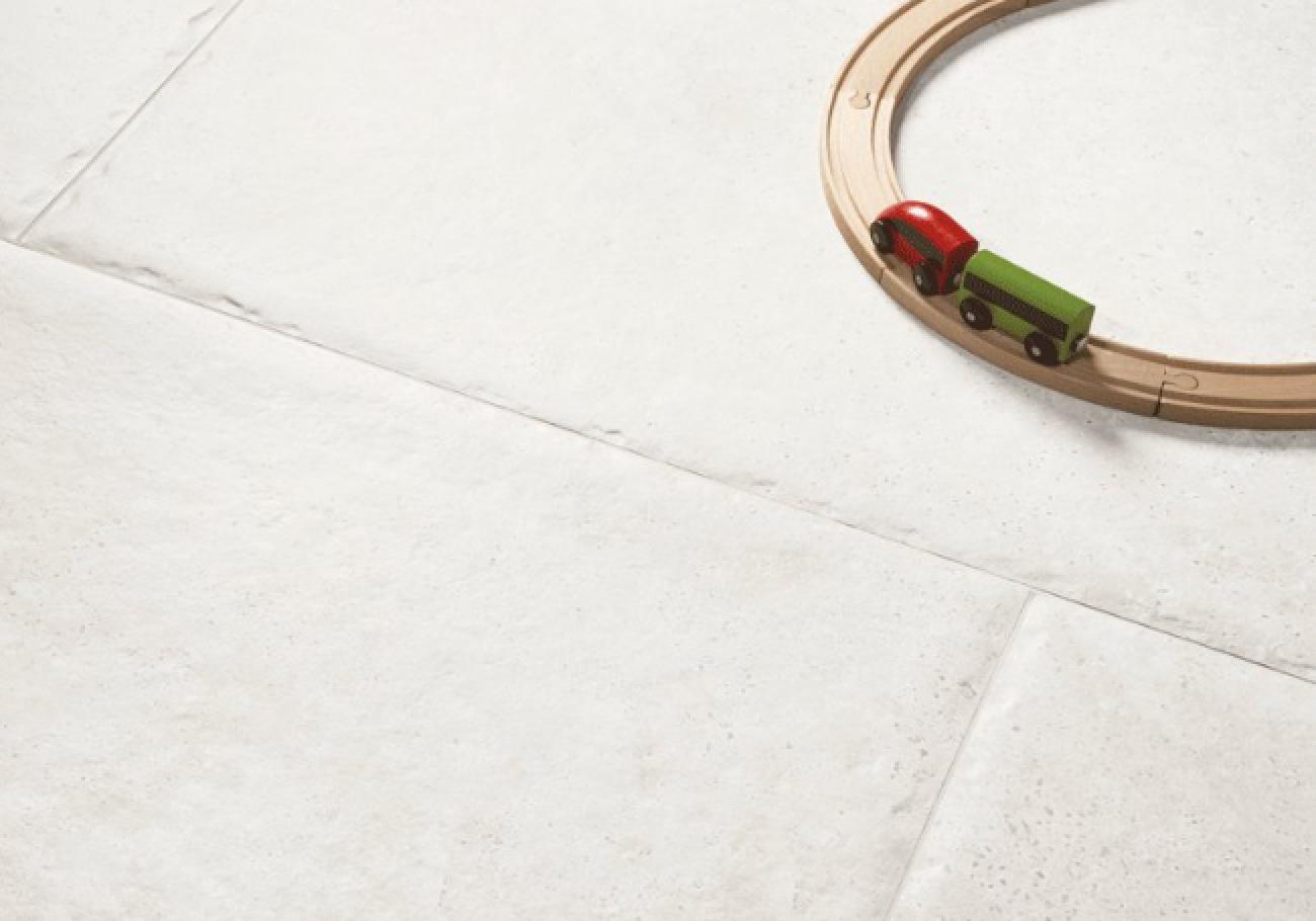 Pavestone Verona White Porcelain Paving Slabs 900x600mm