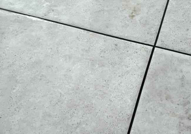 Pavestone Verona White Porcelain Paving 900x600mm