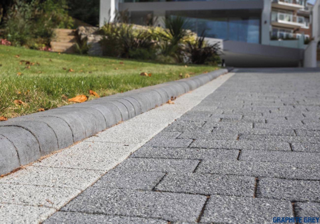 Brett Lugano Trio 9.53m² Block Paving Pack
