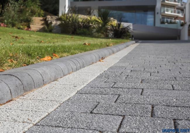 Brett Lugano Trio 8.47m² Block Paving Pack