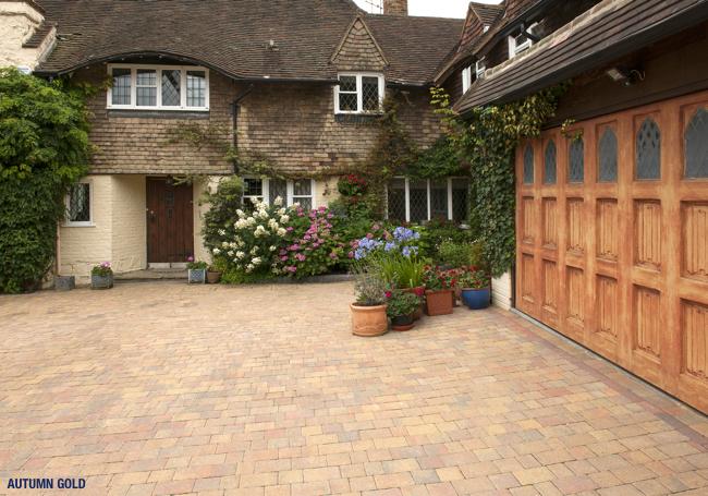 Brett Regatta Trio 8.5m² Block Paving Pack 