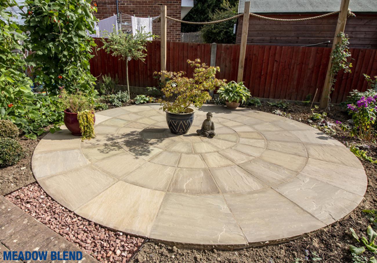 AWBS Meadow Blend & Coastal Mix Paving Circle