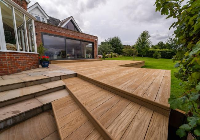 Composite Prime Redux Composite Decking Fawn