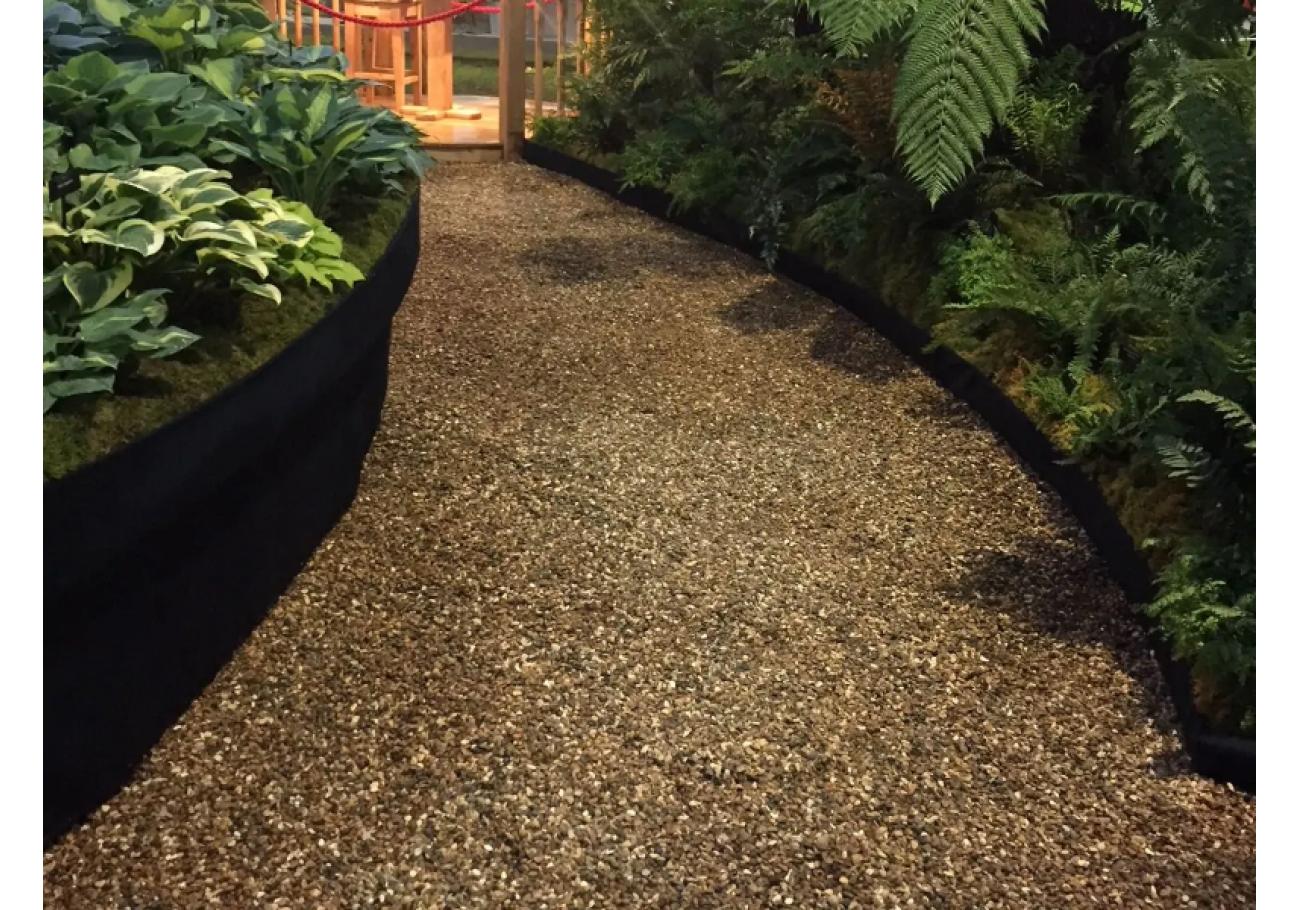 Core Path Pro Gravel Pathway Grids 1200x800mm (.92m²) Core Path Pro Gravel Pathway Grids 1200x800mm (.92m²)