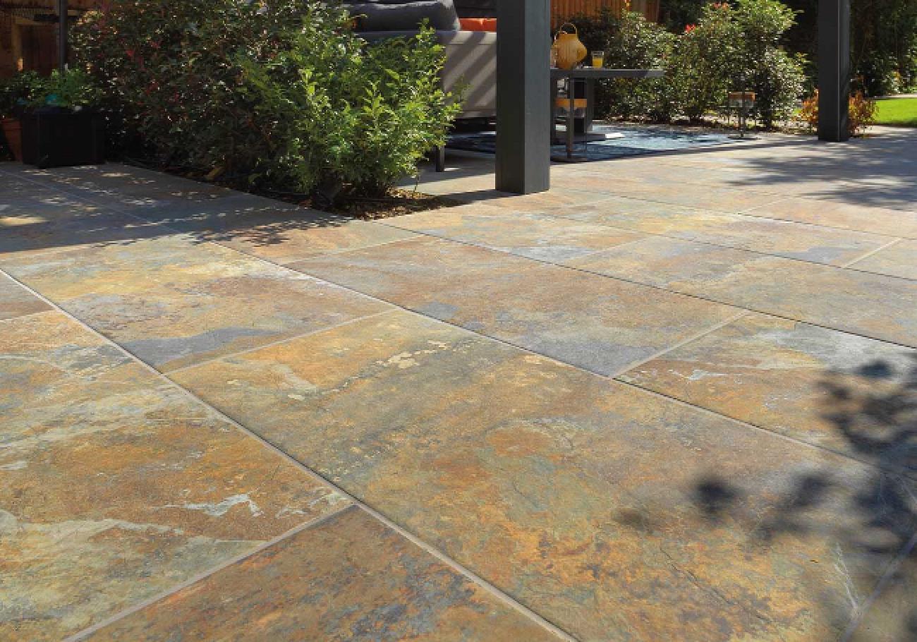 Pavestone Dolomite Mars Rust Porcelain Paving Slabs 1000x500mm