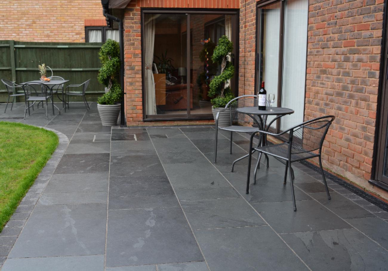 AWBS Brazilian Slate 15.3m² Paving Pack