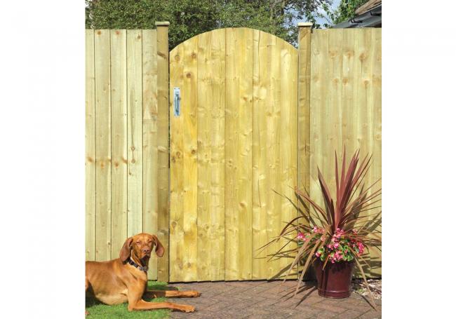 Grange Arched Featheredge Gate