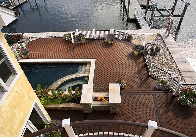 Trex Transcend Composite Decking Spiced Rum