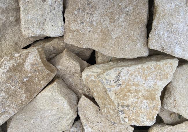 Cotswold Walling Stone Bulk Bag