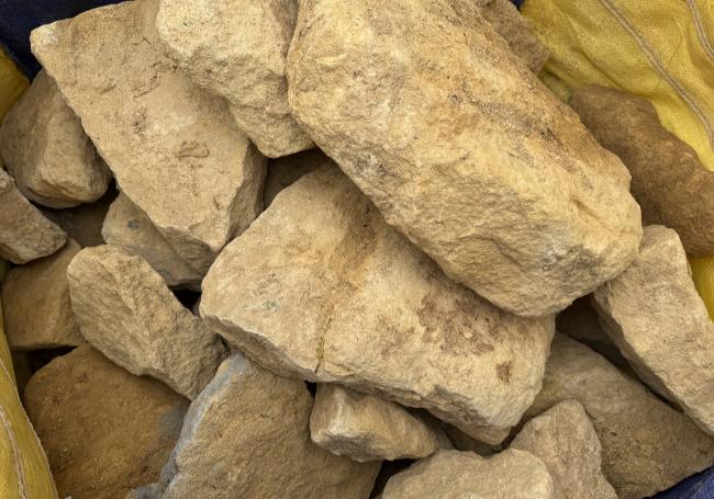 Cotswold Walling Stone Bulk Bag