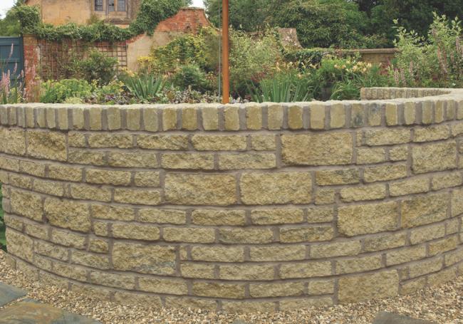 Bekstone Buff Black Walling