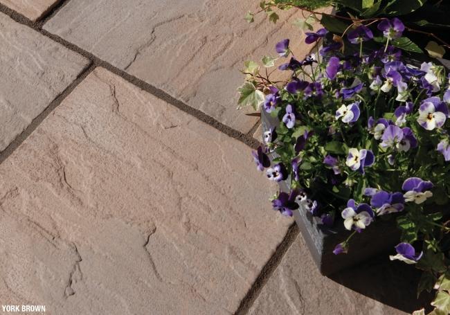 Bradstone Ashbourne 9.72m² Paving Pack