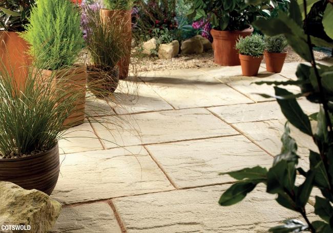 Bradstone Ashbourne 9.72m² Paving Pack