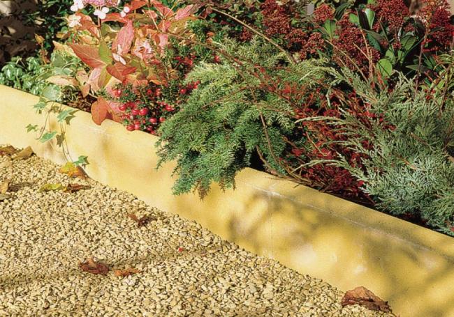 Bradstone Round Top Edging Stones