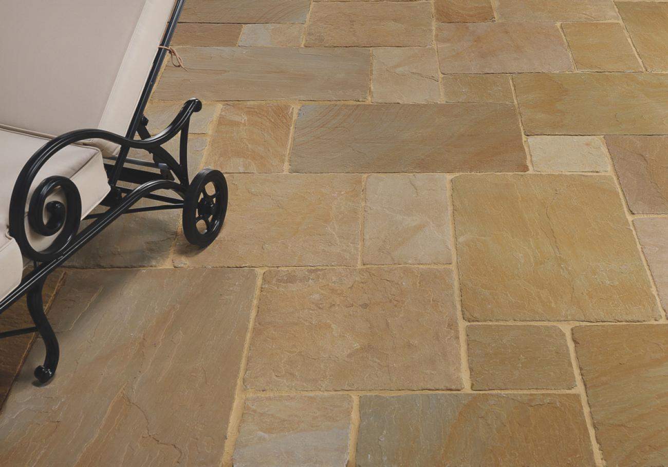 Pavestone Tudor Antique Cloister 15m² Pack Pavestone Tudor Antique Cloister 15m² Pack