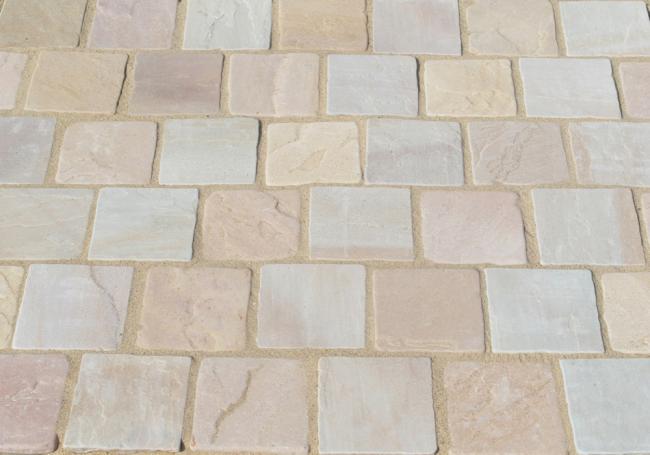 AWBS Coastal Mix Sandstone Setts