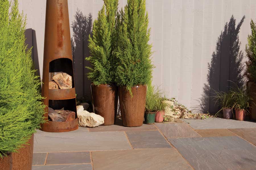 Bradstone Blended Natural Sandstone paving slabs 