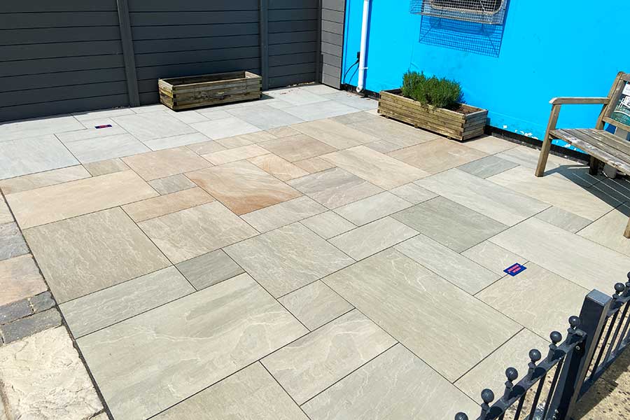 New displays of AWBS Exclusive porcelain paving at the AWBS branch in Swindon
