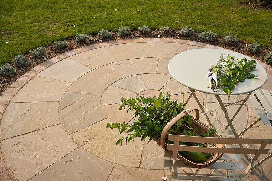Global Stone Indian sandstone patio paving circle